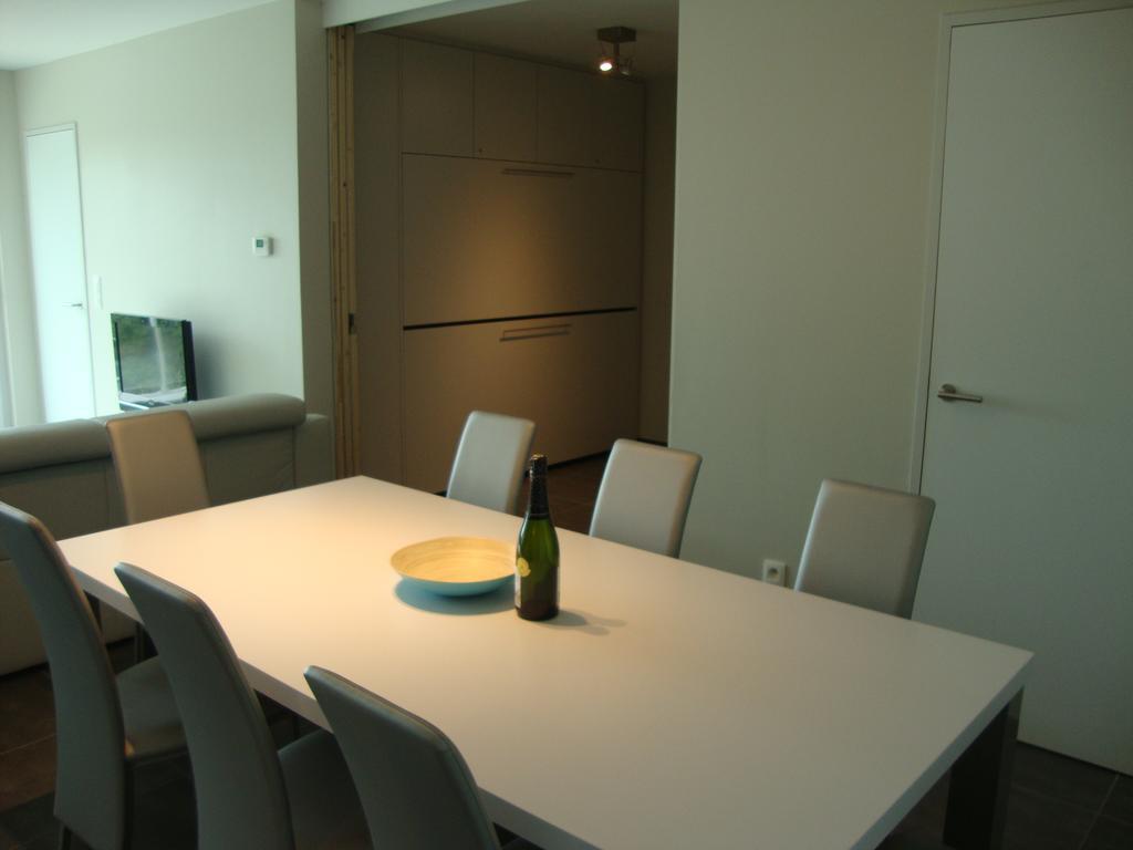Karthuizer Zeezicht I Apartment Nieuwpoort Bagian luar foto